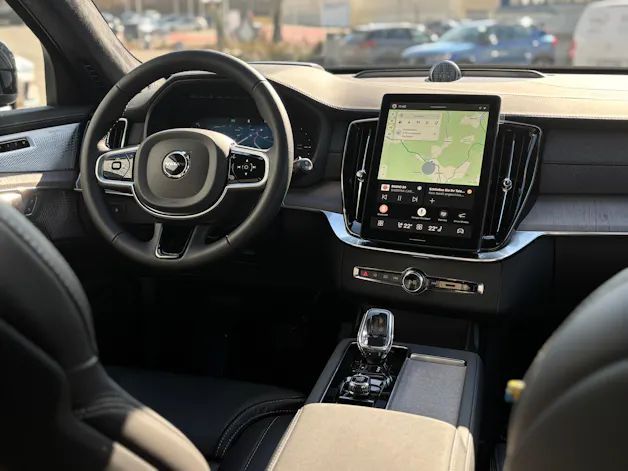 Volvo XC90 2.0 T8 TE XCLUSIVE Edition Dark eAWD