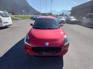 Suzuki Swift 1.2 Sakura Hybrid