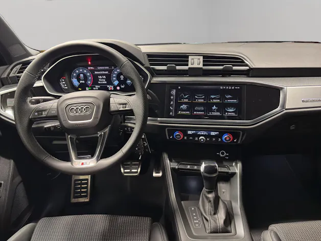 Audi Q3 2.0 40 TFSI S line quattro S-Tronic