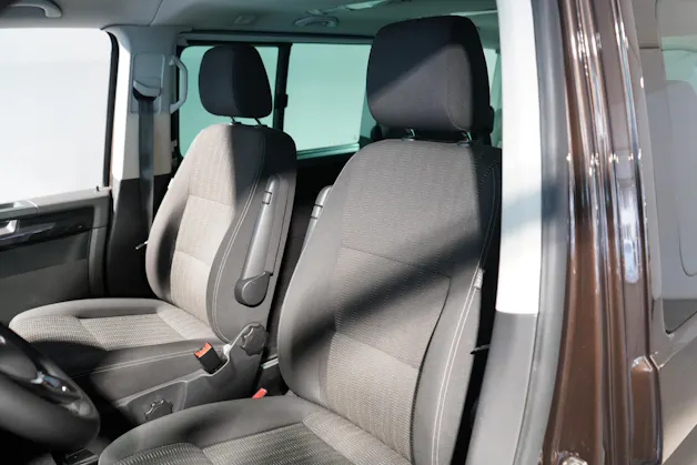 VW T6 Multivan 2.0 TDI 204 Comfortline DSG 4m