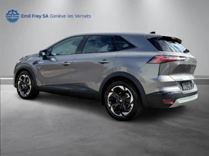 https://vehicle.imgix.net/4212826/b226f501-c5a8-4cf6-af8d-c6124414f6f8.jpg