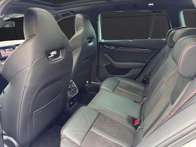 Škoda Octavia Combi 1.4 TSI PHEV 245 RS DSG