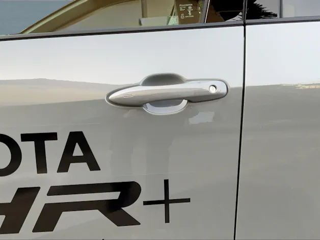 Toyota C-HR+ Premium AWD