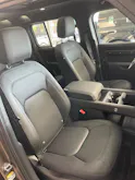 Land Rover Defender 110 3.0 D I6 250 X-Dynamic SE