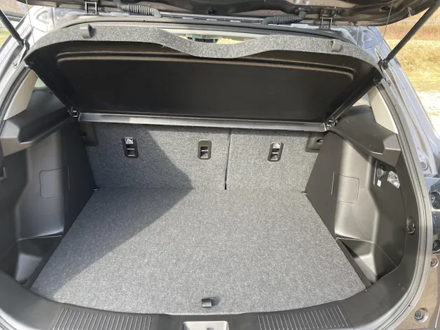 Suzuki S-Cross 1.4 T Sakura Top Hybrid 4x4