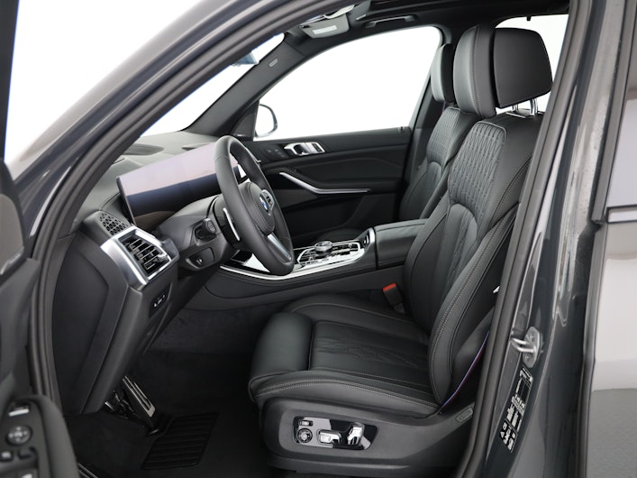 immagine del veicolo BMW X5