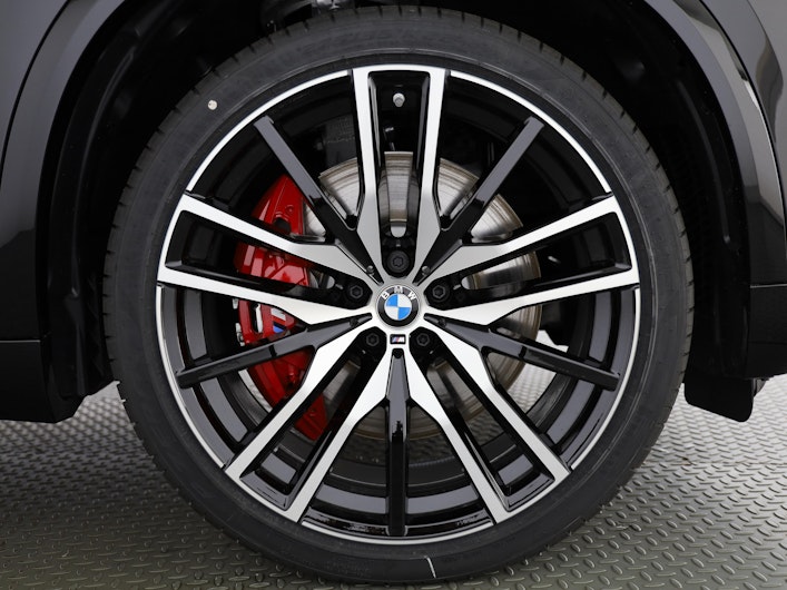 immagine del veicolo BMW X5