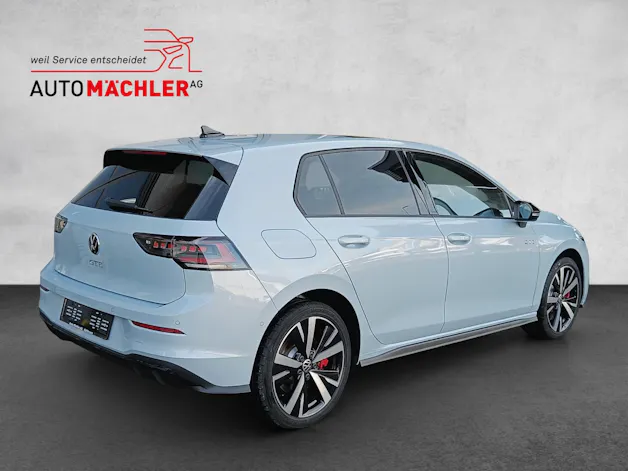 VW Golf VIII 1.5 TSI PHEV GTE DSG 5J Garantie *8- Fach Räder*