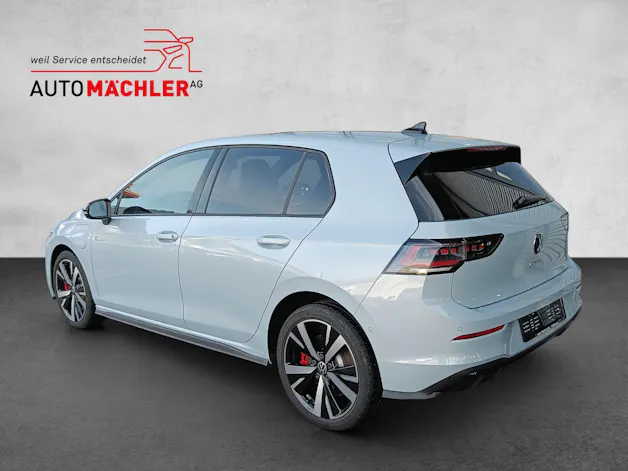 VW Golf VIII 1.5 TSI PHEV GTE DSG 5J Garantie *8- Fach Räder*