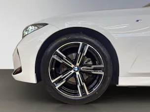 BMW 320d xDrive  Touring M-SportPaket