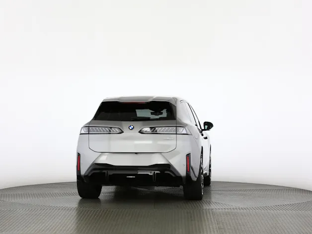 BMW iX3 50 xDrive