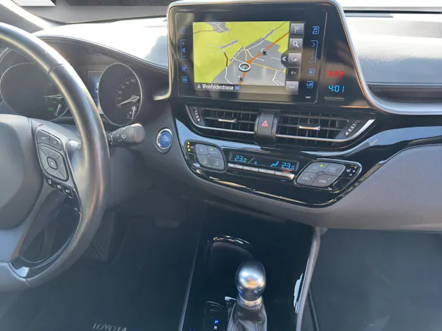Toyota C-HR 1.8 VVTi HSD Trend