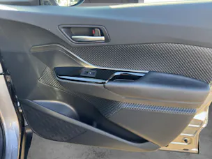 Toyota C-HR 1.8 VVTi HSD Trend