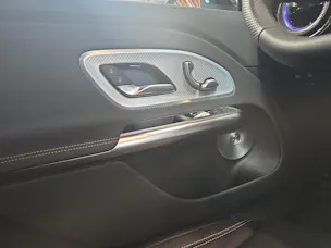 Mercedes-Benz GLB 350 4MATIC EQ Technology (NEW GLB)