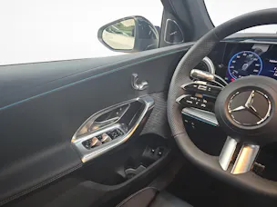 Mercedes-Benz GLC 400 4MATIC EQ Technology