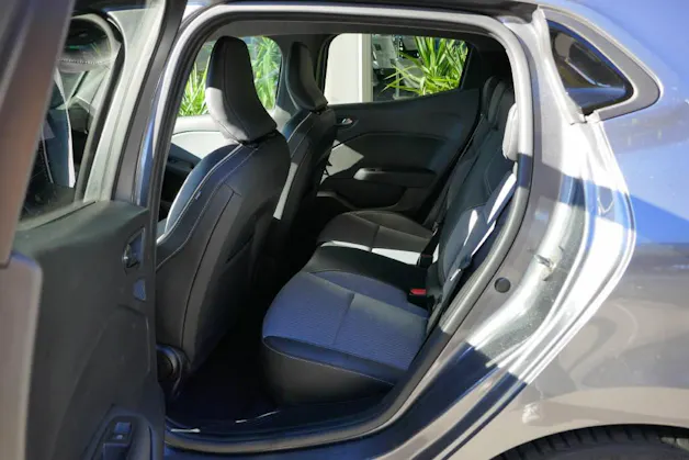 Renault Clio 1.6 E-Tech techno Automat 145PS