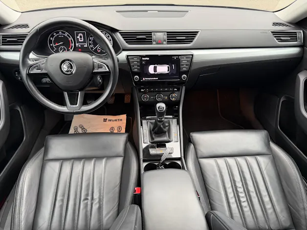 SKODA Superb Combi 1.4 TSI Style 4x4