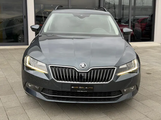SKODA Superb Combi 1.4 TSI Style 4x4