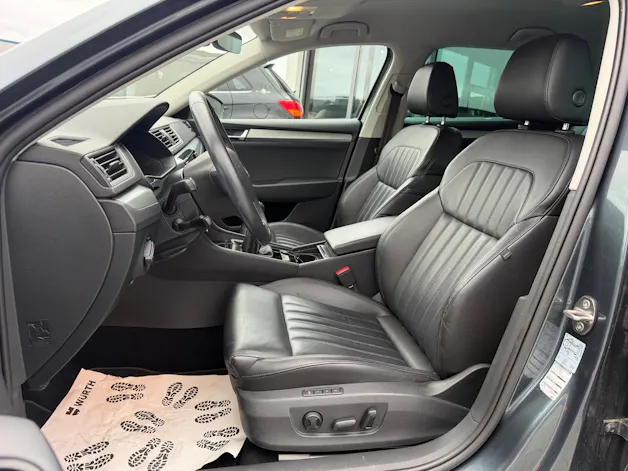 SKODA Superb Combi 1.4 TSI Style 4x4