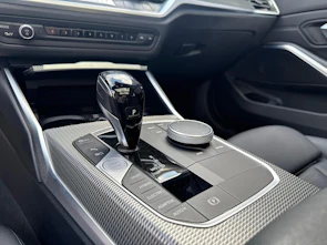 Fahrzeugbild BMW 330e xDrive SAG Touring