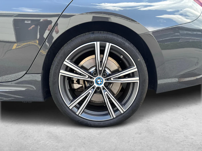 Fahrzeugbild BMW 3 SERIES