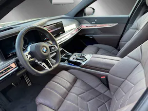 BMW 740d xDrive MSport Pro **CH Fahrzeug**