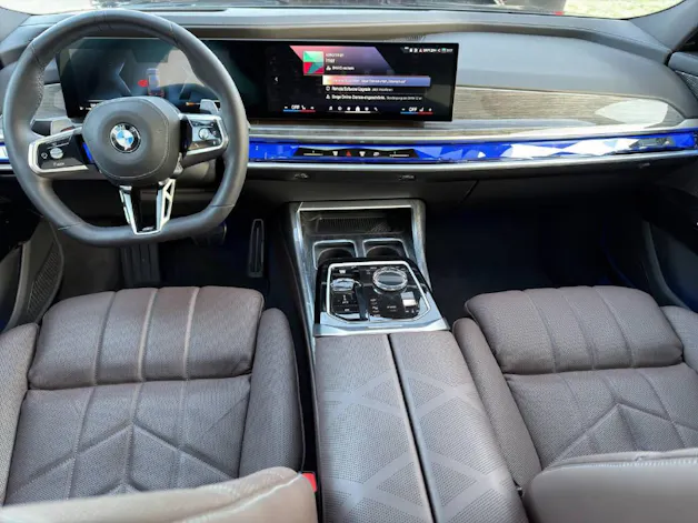 BMW 740d xDrive MSport Pro **CH Fahrzeug**