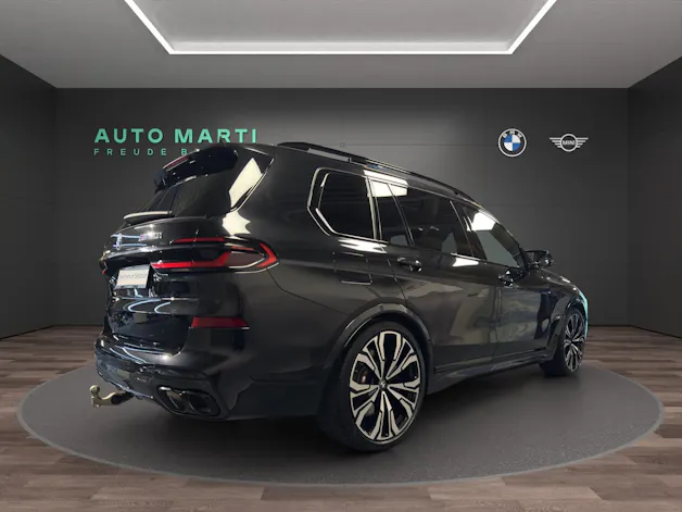 BMW X7 M60i M Sport
