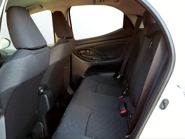 Toyota Yaris 1.5 VVT-i HSD Trend