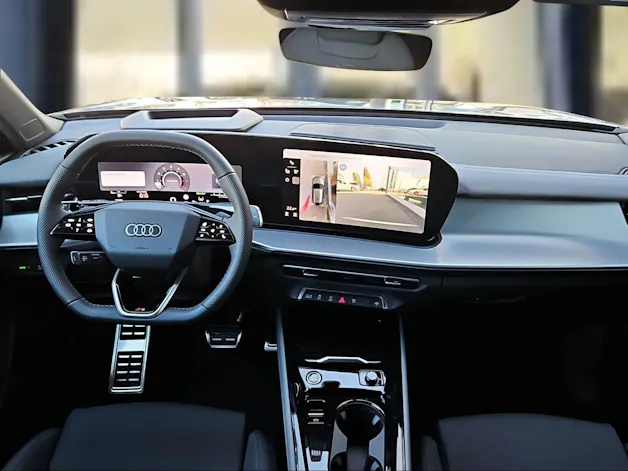 Audi Q3 Sportback 110 kW TFSI S tronic Daytonagrau Perleffekt