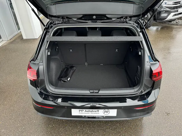 VW Golf 1.5 e TSI mHEV Basis DSG