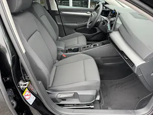 VW Golf 1.5 e TSI mHEV Basis DSG