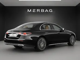 Mercedes-Benz E 300 e 4Matic 9G-Tronic