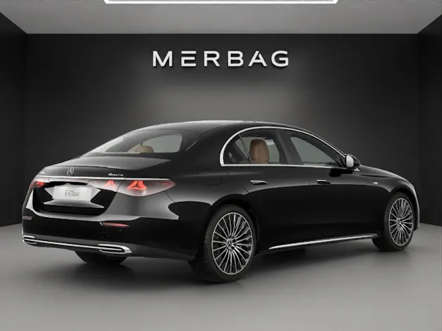 Mercedes-Benz E 300 e 4Matic 9G-Tronic