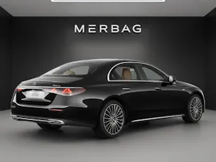Mercedes-Benz E 300 e 4Matic 9G-Tronic