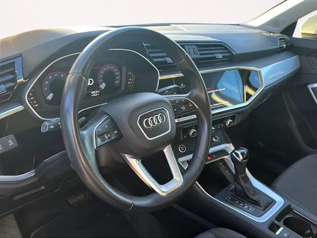 Audi Q3 40 TFSI advanced quattro S-tronic