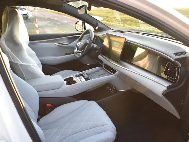 BYD Sealion 7 91,3 kWh Excellence AWD