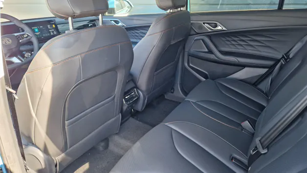 MG HS 1.5 T HEV Luxury