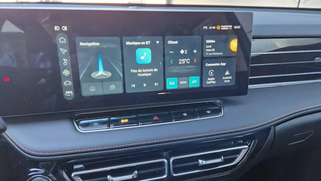 MG HS 1.5 T HEV Luxury