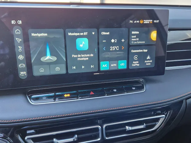 MG HS 1.5 T HEV Luxury