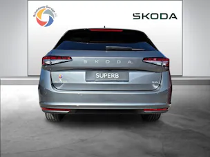 Škoda Superb Combi 2.0 TDi Selection 4x4 DSG
