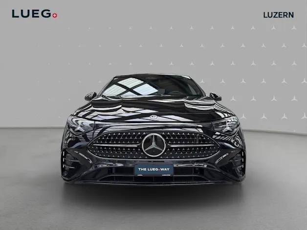 Mercedes-Benz CLA 220 4Matic 8G-DCT