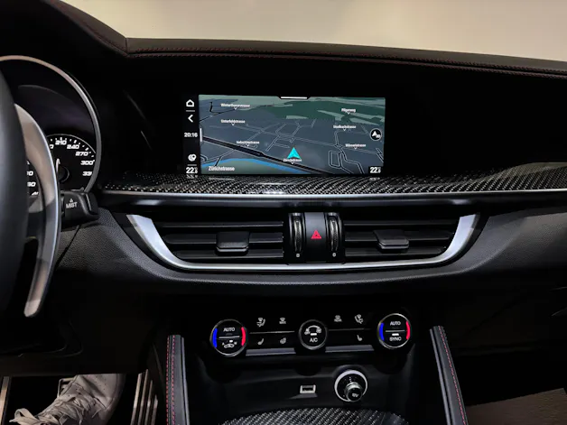Alfa Romeo Stelvio 2.9 V6 Quadrifoglio Q4 | 1.Hand |
