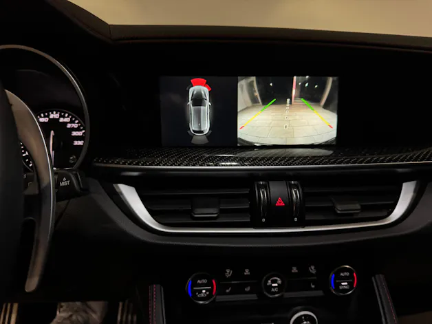 Alfa Romeo Stelvio 2.9 V6 Quadrifoglio Q4 | 1.Hand |