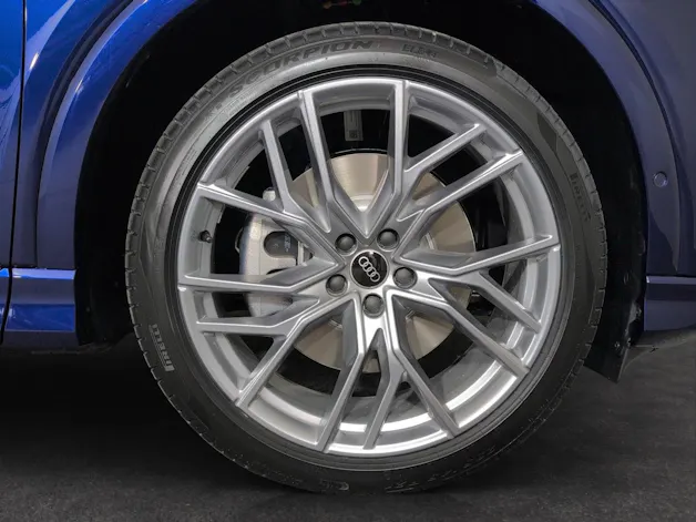 Audi Q4 e-tron 45 Edition Swiss Ski quattro