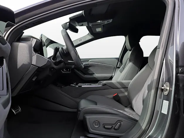 Audi A6 Avant e-tron quattro