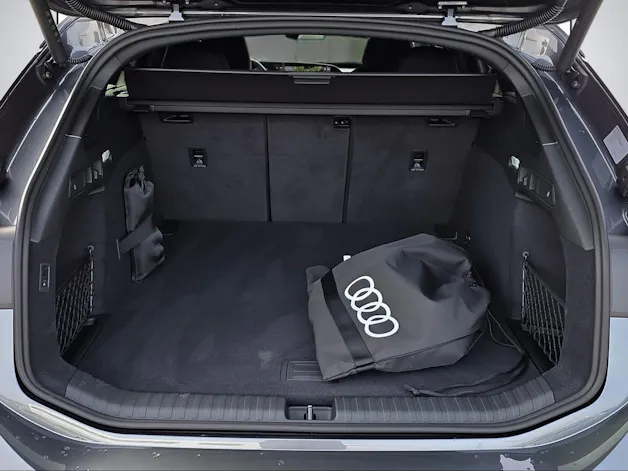 Audi A6 Avant e-tron quattro