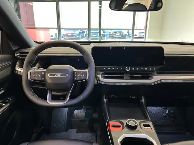 Jeep Compass Elektro 74kWh First Edition