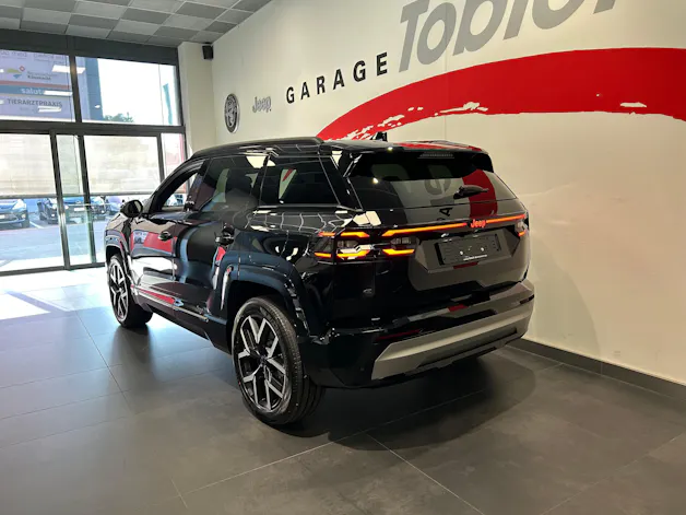 Jeep Compass Elektro 74kWh First Edition