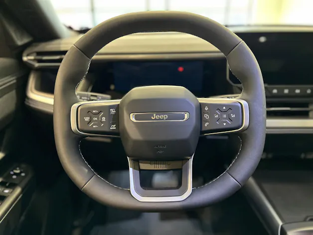 Jeep Compass Elektro 74kWh First Edition